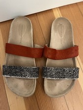 Sandali Loeffler Randall Paz