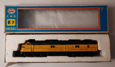 HO scale Model Power Chicago