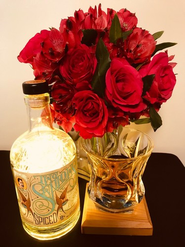 Luce bottiglia rum - , speziato