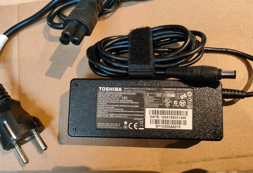 Alimentatore toshiba satellite - alimentatore,