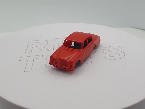 Mercedes 220 berlina lima 87 - lima, 1/87