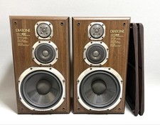 Coppia diffusori da libreria 3