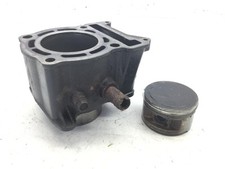 CILINDRO CON PISTONE MOTORE MALAGUTI MADISON T 150 1999 2001 550000