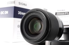 Sigma 30mm F/1.4 DC DN