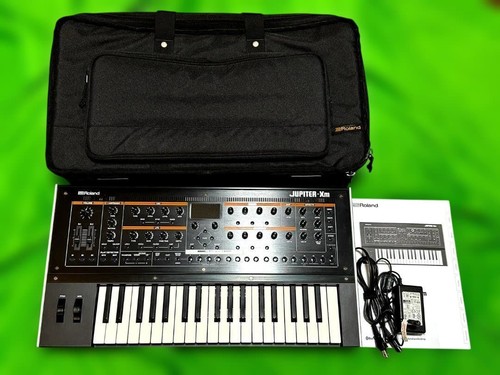 Roland jupiter - roland, jupiter-xm