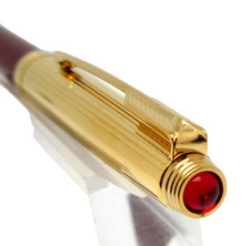 RARE & MYTHIQUE STYLO BILLE