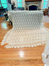 Antico copriletto in pizzo -