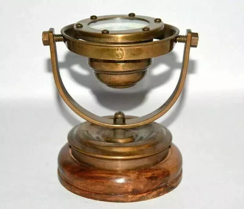 Antica bussola cardanica