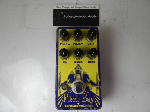 Earthquaker devices pitch - pitch, bay