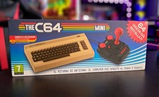 Commodore 64 The C64 Mini Come nuovo Include Joystick.