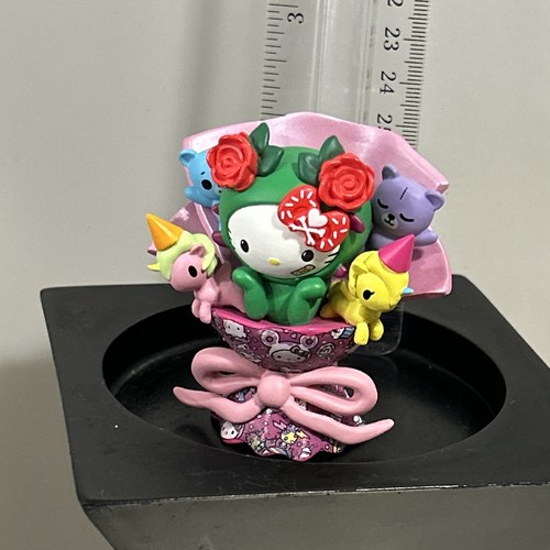 Figura hello kitty tokidoki - figura,