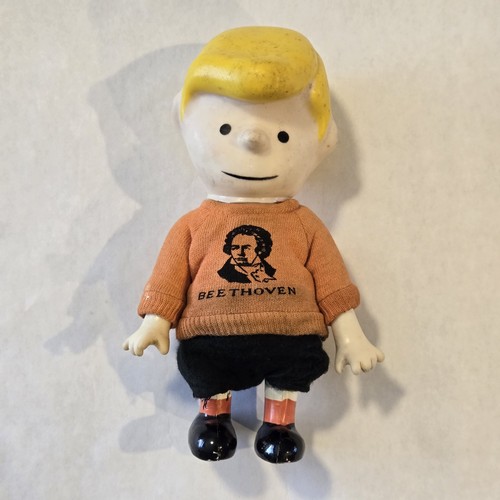 Figurina vintage 1966 pocket - figurina,