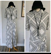 Abito Downton geometrico