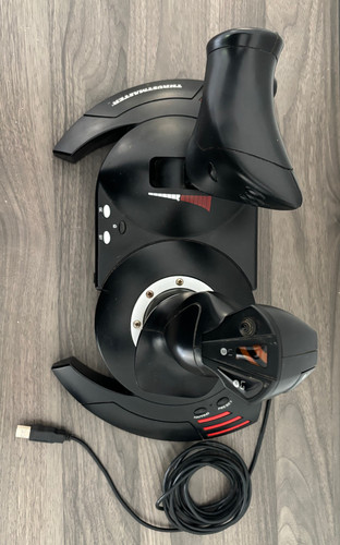 Joystick thrustmaster flight - thrustmaster, t-flight