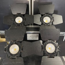 Par led cob Bianco cob white 250w flash butrym  5in 1 con flightcase