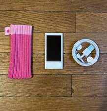 IPod nano grigio chiaro 16 GB 7a generazione APPLE cuffie MP3 musica in buone...