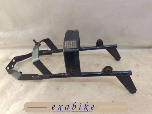 Support garde boue arriere - de,