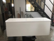 Seduta in vetroresina per