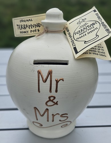 Terramundi and mrs - mr,