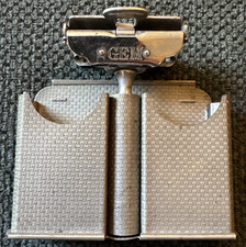 Antico rasoio di sicurezza GEM con portaoggetti da appendere 