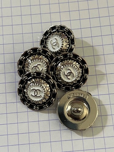 Boutons chanel vintage - 5,