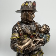 Statua pompiere finitura