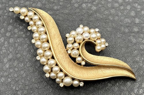 Spilla vintage corona trifari - corona,