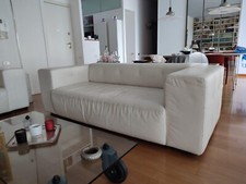 Divano di design in pelle bianca 