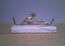 SCULTURA IN OTTONE DI GIOVANE