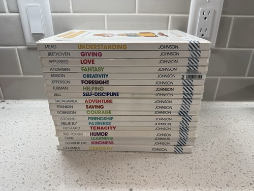 Valuetales book lot - book, books)