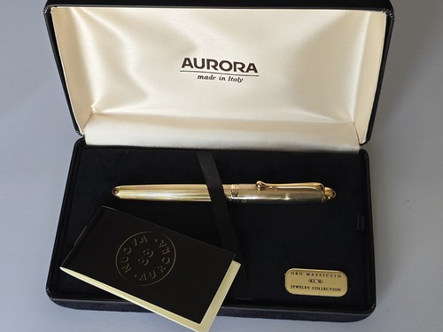 Very rare aurora - very,