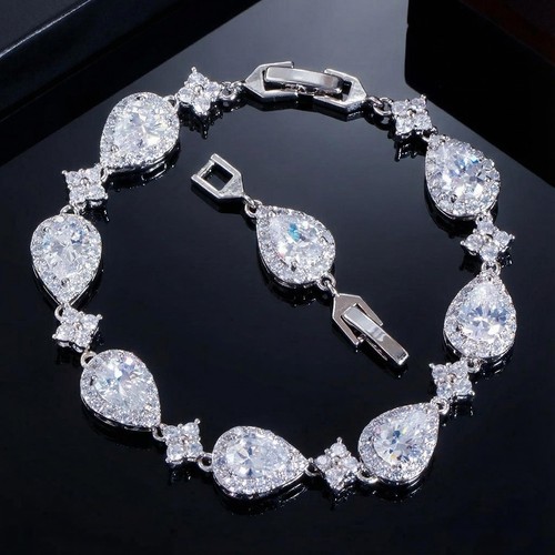 Iced out pear - pear, cut