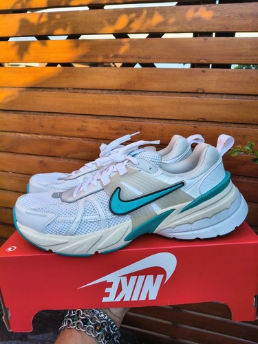 Nike v2k run white - size, eur