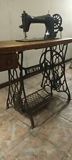 macchina da cucire Singer modello antico primi '900 in acciaio con pedaliera
