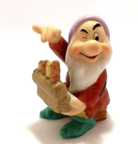 Walt disney vintage - walt,