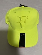 Cappello berretto giallo