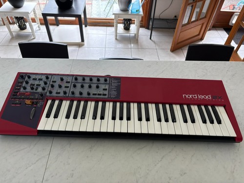 Nord lead synth - lead,