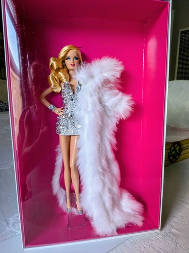 Barbie the blonds blond - barbie,