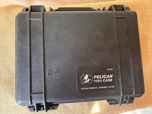 Black pelican 1120 - pelican,