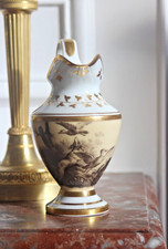 Pot à lait porcelaine de