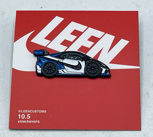 Leen customs pin - customs, garage