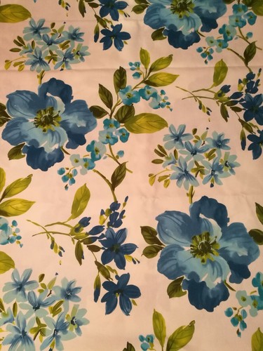 Rectangular cotton tablecloth