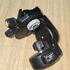 Testa treppiede fluido