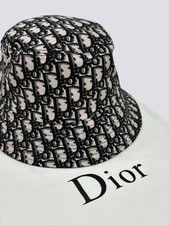 Cappello Dior reversibile