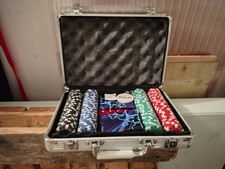 Case with Fischer, cards, red