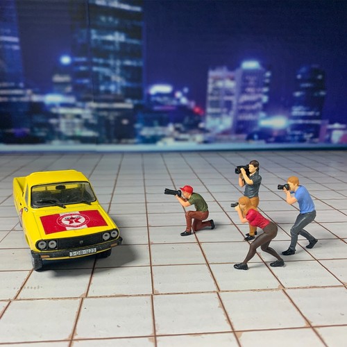 Diorama persone quattro - diorama,