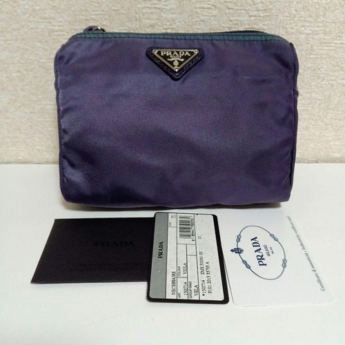 Prada nylon pouch - nylon,