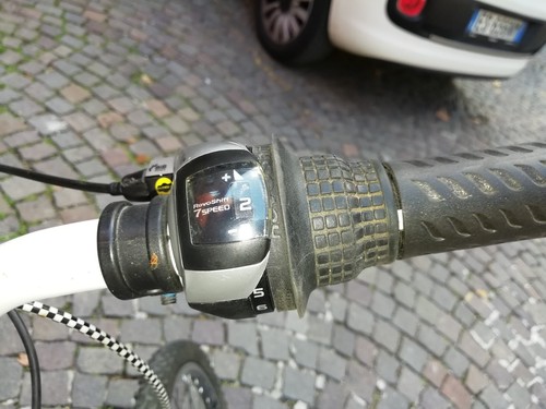 Bicicletta mountain bike - bicicletta,