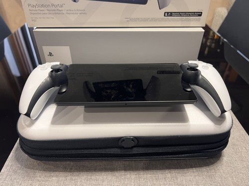 Sony playstation portal white - sony,