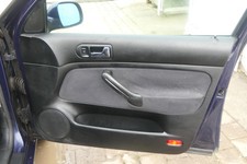 1x Golf 4 Bora pannello porta